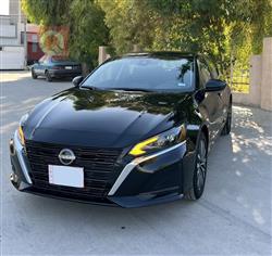 نیسان ئەلتیما